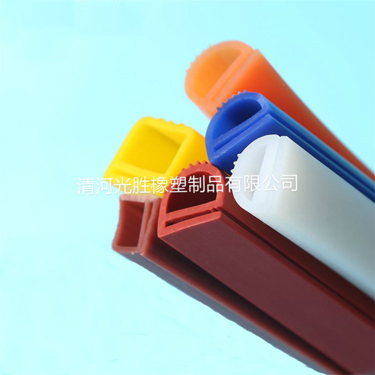 硅膠密封條產(chǎn)品圖片 硅膠密封條產(chǎn)品圖片