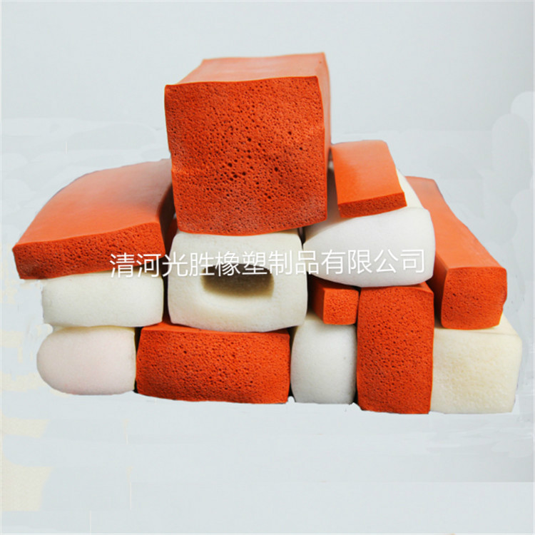 硅膠密封條產(chǎn)品圖片 硅膠密封條產(chǎn)品圖片